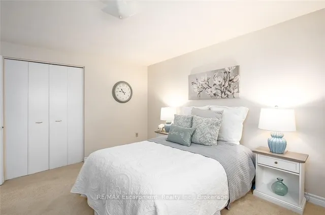 Additional image 16 of 231 BARRYMORE Crt