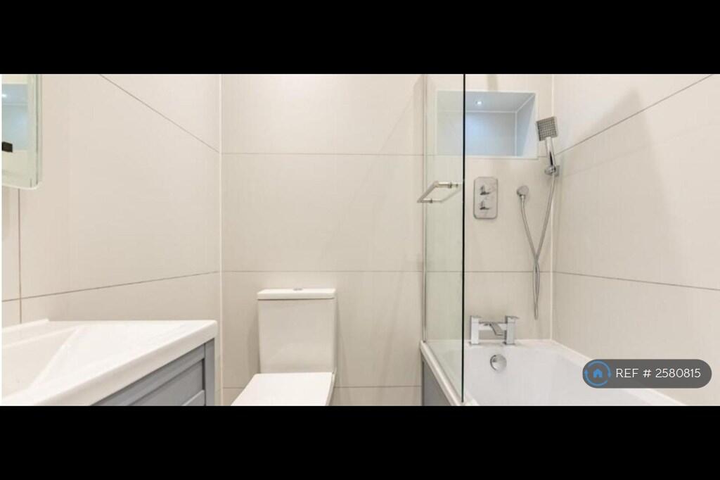 Additional image 7 of Kimberley Road, St. Albans, AL3