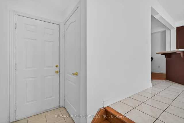 Additional image 8 of 18 Fishing Cres