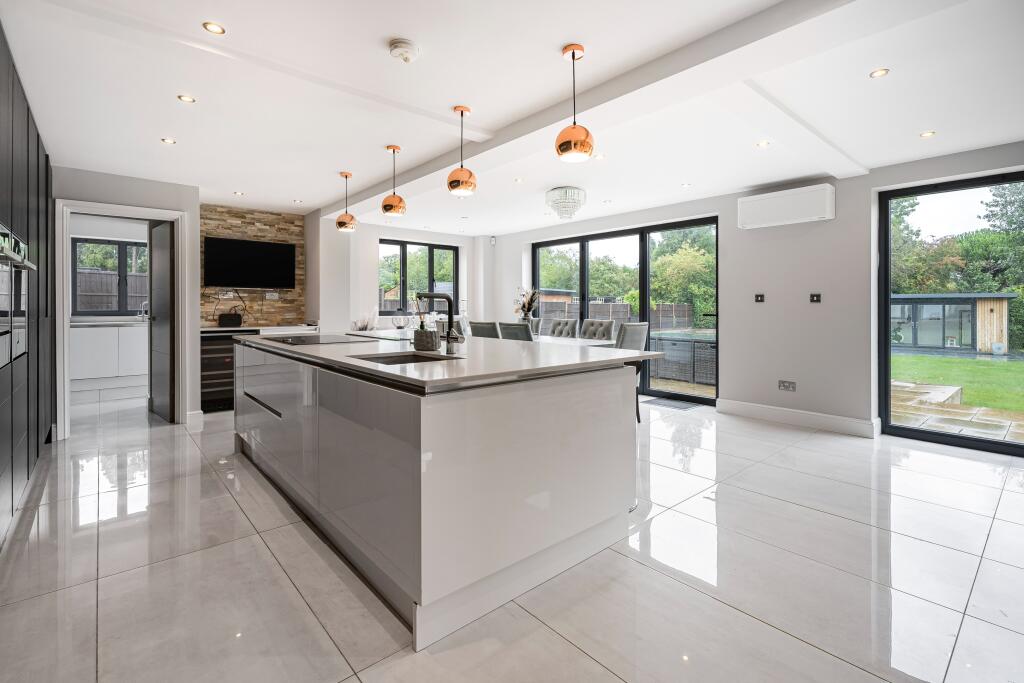 Additional image 7 of Highfield Lane, St Albans, AL4