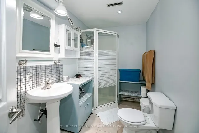 Additional image 43 of 24 Vivians Cres