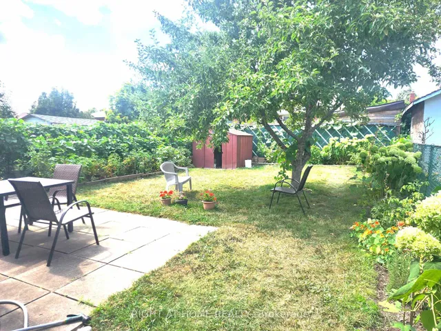 Additional image 25 of 627 Green Meadow Cres