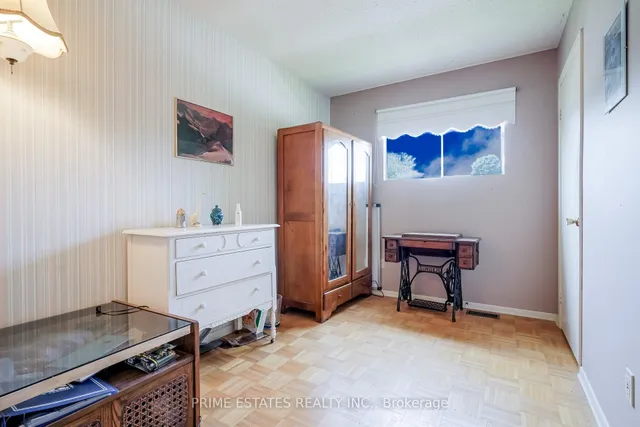 Additional image 19 of 2151 Falmouth Terr