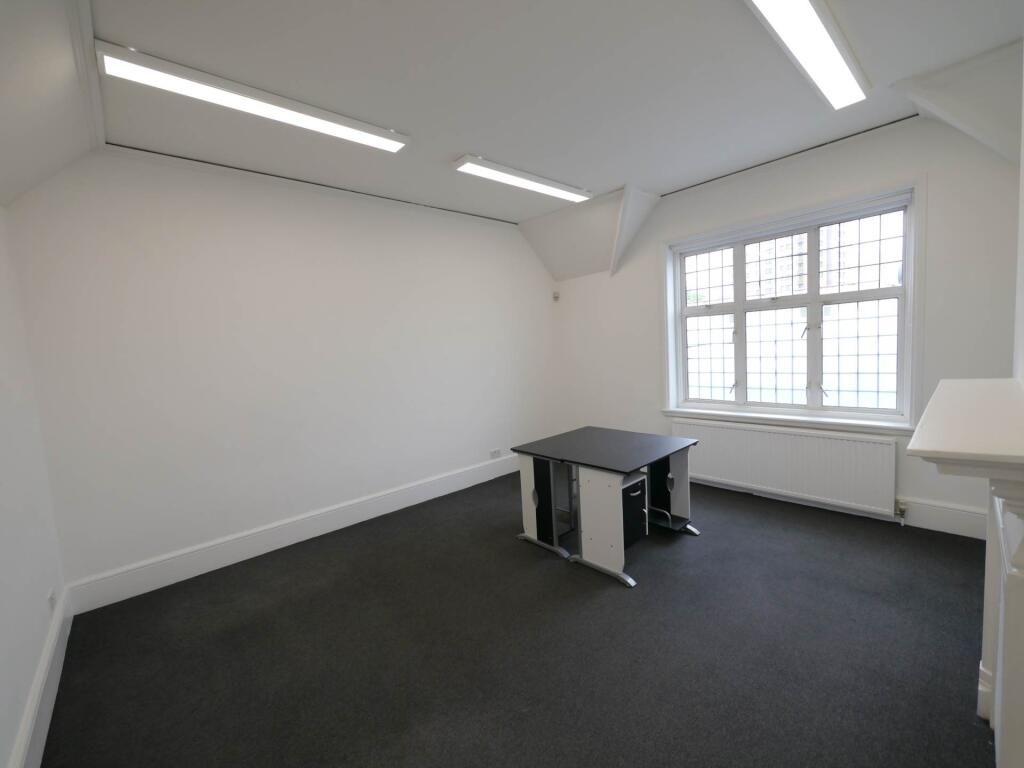 Additional image 6 of Room I ,  Kennelwood Lane, Hatfield