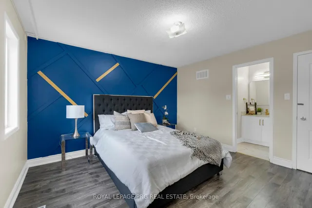 Additional image 22 of 36 Zebra Tr