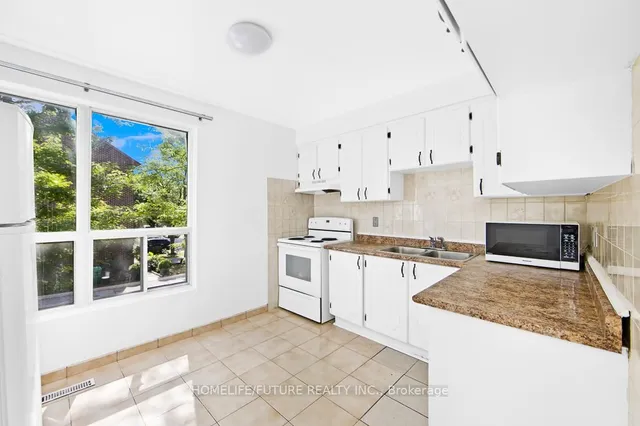 Additional image 10 of 4020 Brandon Gate Dr Unit 2