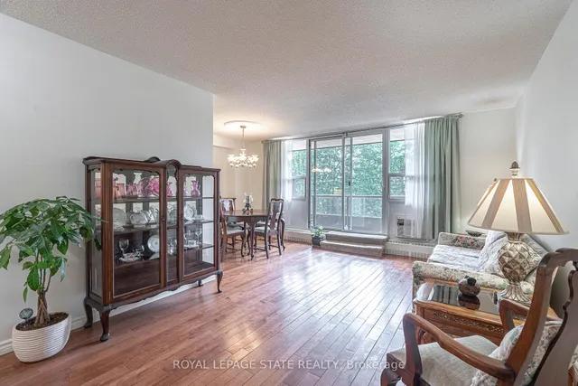 Additional image 8 of 1964 Main St Unit 707