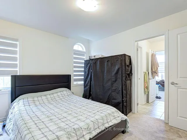 Additional image 26 of 8 Jenwood Cres