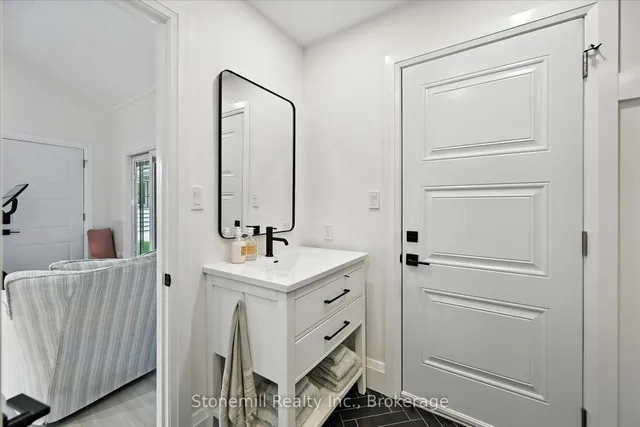 Additional image 47 of 735 George St