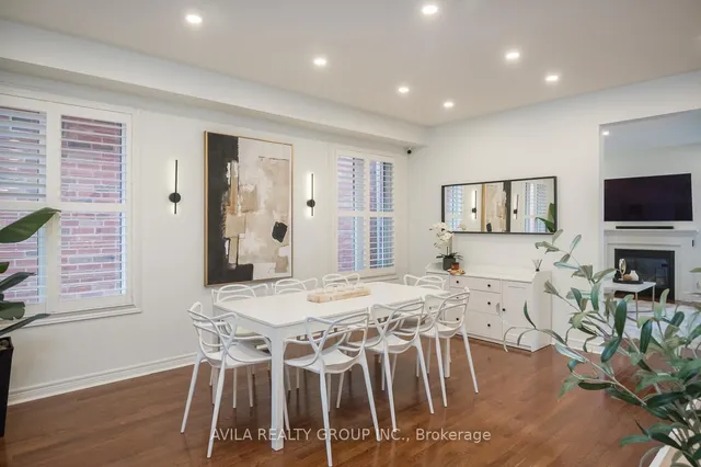 Additional image 8 of 319 Bessborough Dr