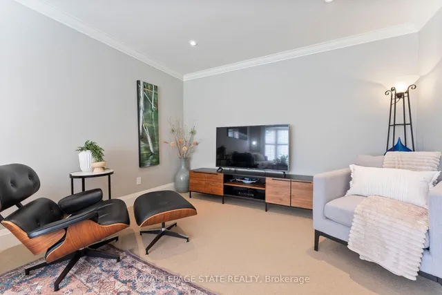 Additional image 10 of 1511 Jasmine Cres