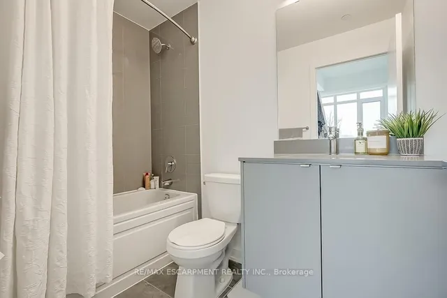 Additional image 14 of 3210 Dakota Common Unit A106