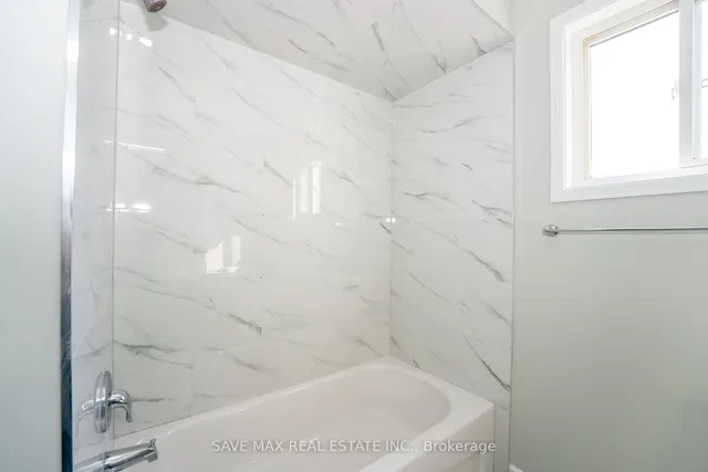 Additional image 26 of 33 Heathwood Dr