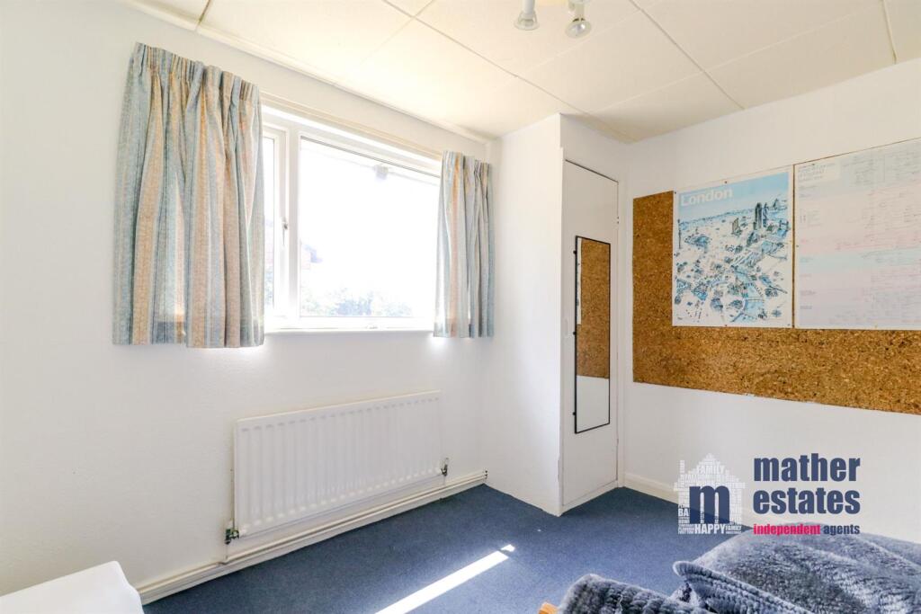 Additional image 25 of Lane End, Hatfield