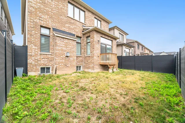 Additional image 48 of 1471 Everest Cres