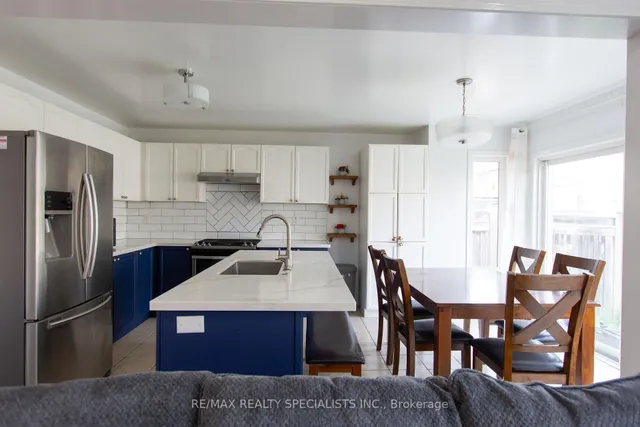 Additional image 15 of 929 Philbrook Dr