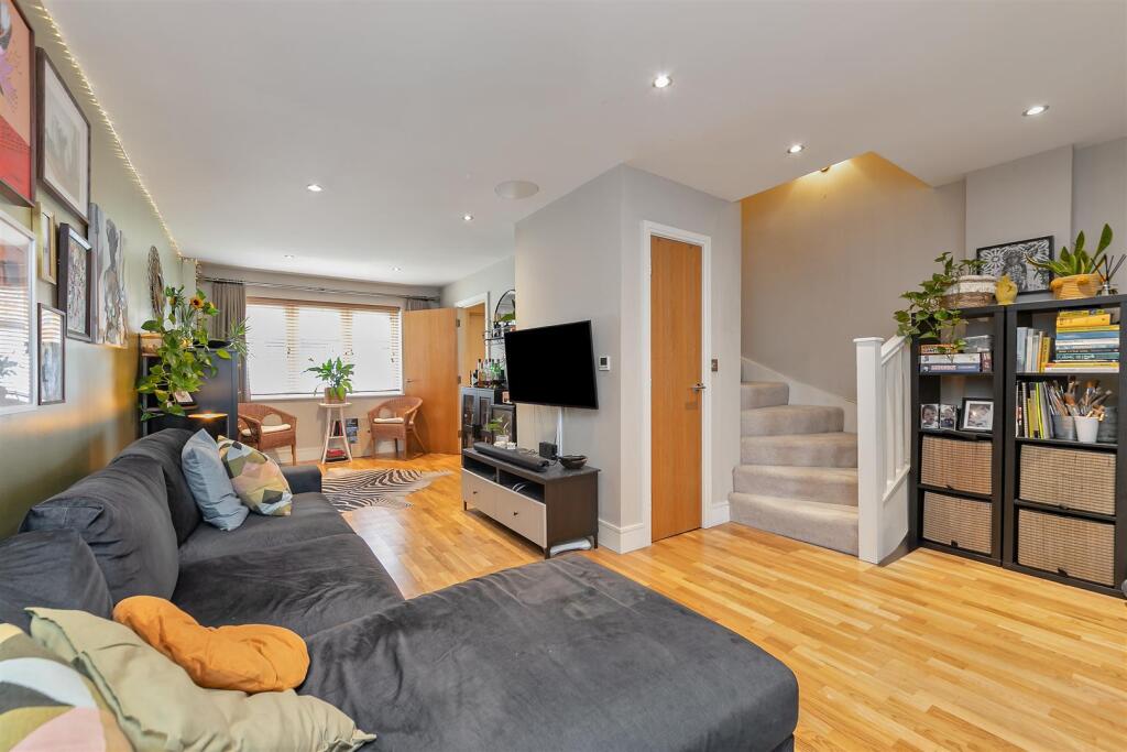 Additional image 26 of Kingsbury Mews, St. Albans