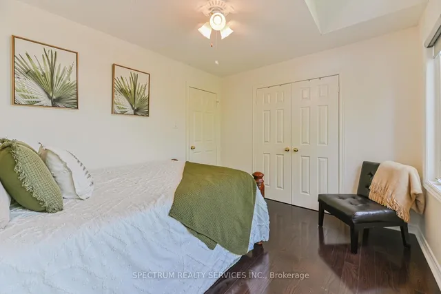 Additional image 9 of 68 Robarts Dr