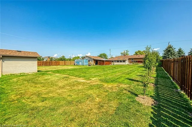 Additional image 42 of 982 Highland Rd