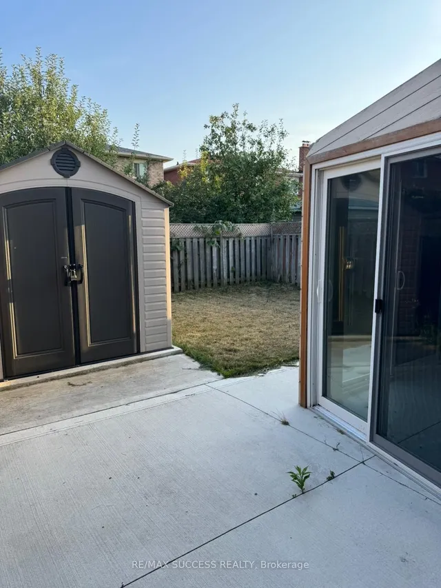 Additional image 44 of 32 Martindale Cres