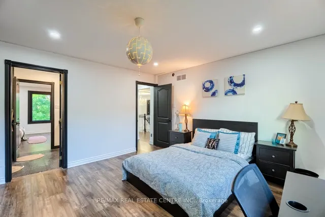 Additional image 36 of 4 Earlidawn Crt