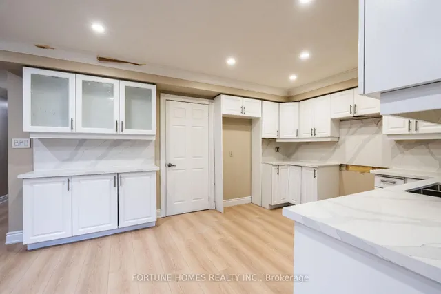 Additional image 15 of 90 Major William Sharpe Dr