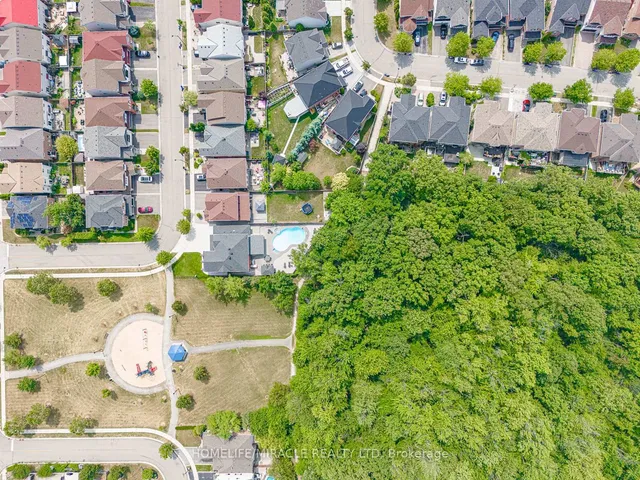 Additional image 28 of 1204 Fox Cres