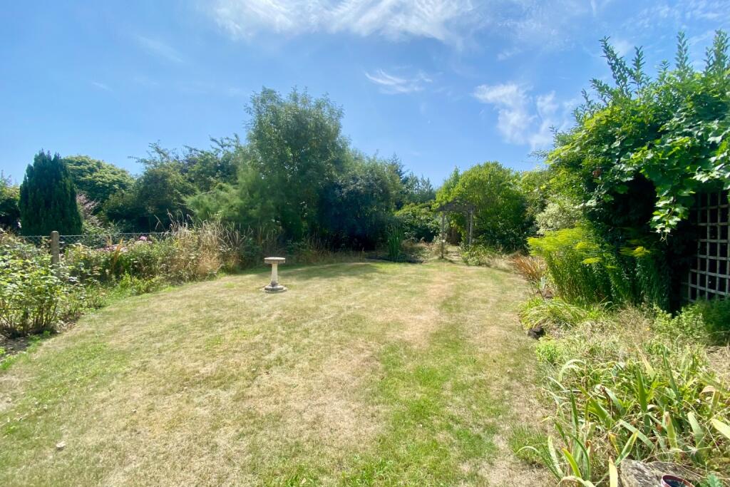 Additional image 13 of Orchard Drive, Park Street, St. Albans, Hertfordshire, AL2
