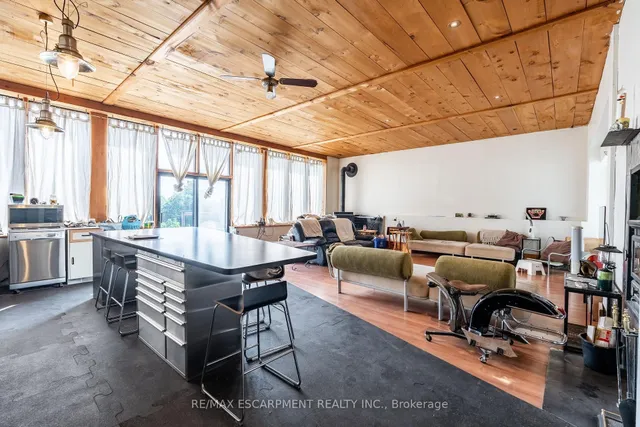 Additional image 9 of 1090 Brock Rd