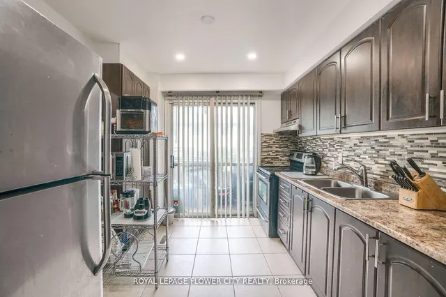 Additional image 12 of 7475 Goreway Dr Unit 49