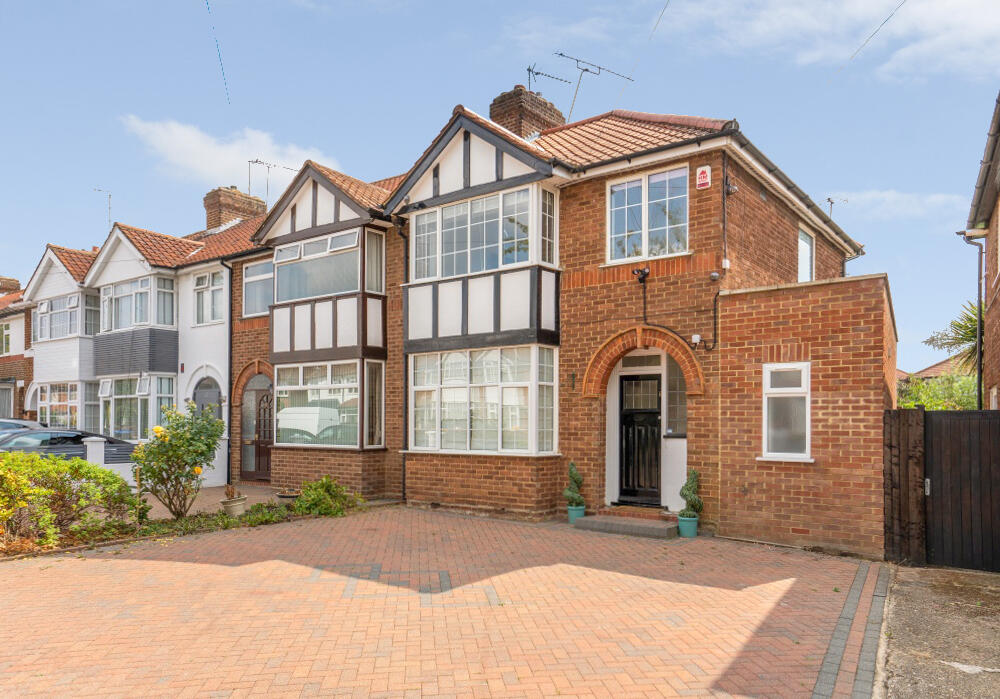 Additional image 4 of Heathcote Avenue, Hatfield, AL10