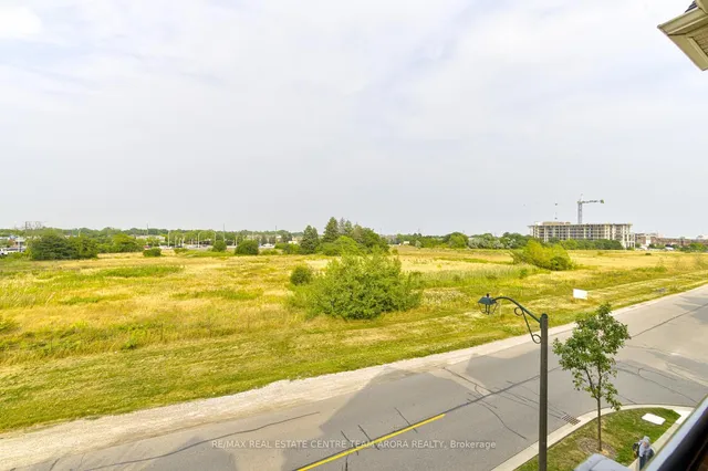 Additional image 30 of 2326 Taunton Rd Unit 303