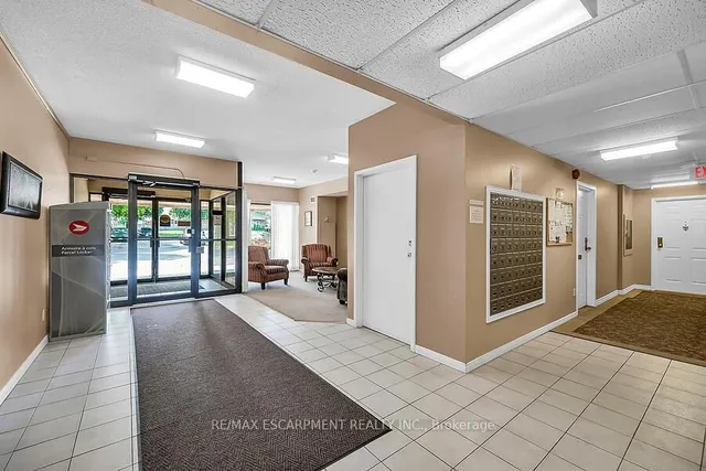 Additional image 25 of 200 Limeridge Rd Unit 703