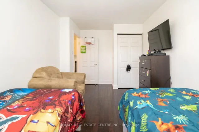 Additional image 21 of 105 Aloma Cres