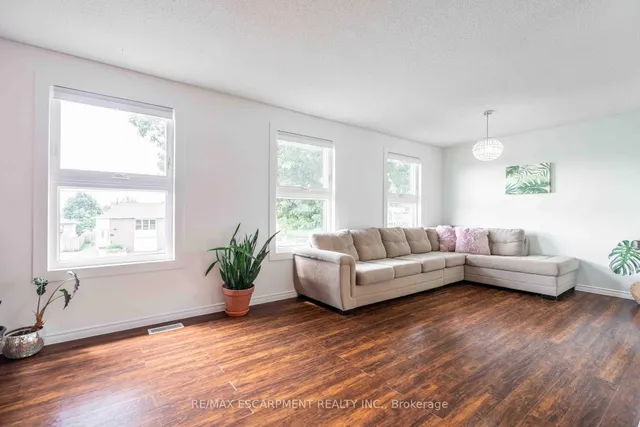 Additional image 7 of 1017 Stone Church Rd