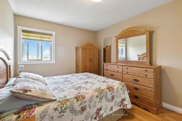 Additional image 19 of 43 Vivian Cres