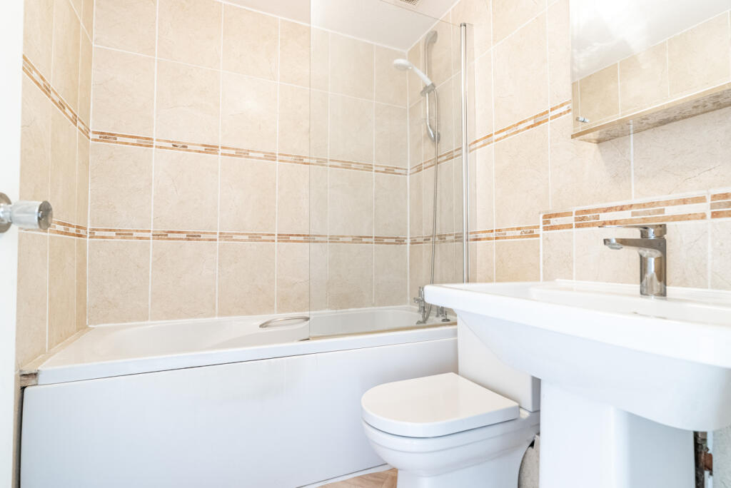 Additional image 11 of Thornbury, Harpenden, Hertfordshire, AL5