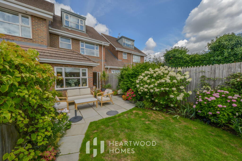 Additional image 16 of Royal Mews, Alexander Road, London Colney, St. Albans, AL2 1FH