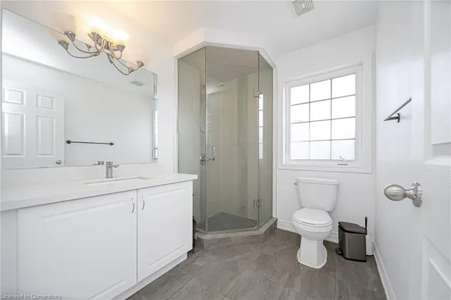 Additional image 28 of 47 Madonna Dr