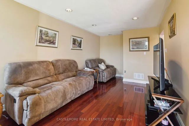 Additional image 12 of 43 Vivian Cres