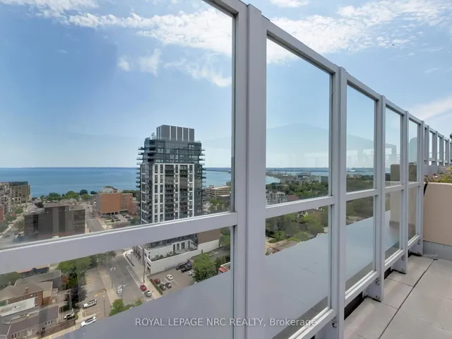 Additional image 47 of 2025 Maria St Unit 405