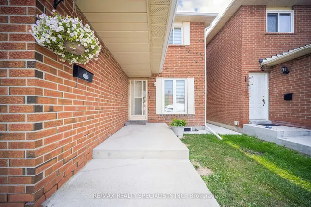 Additional image 3 of 2 Trewartha Cres