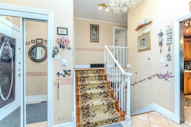 Additional image 18 of 8 EASTON Pl