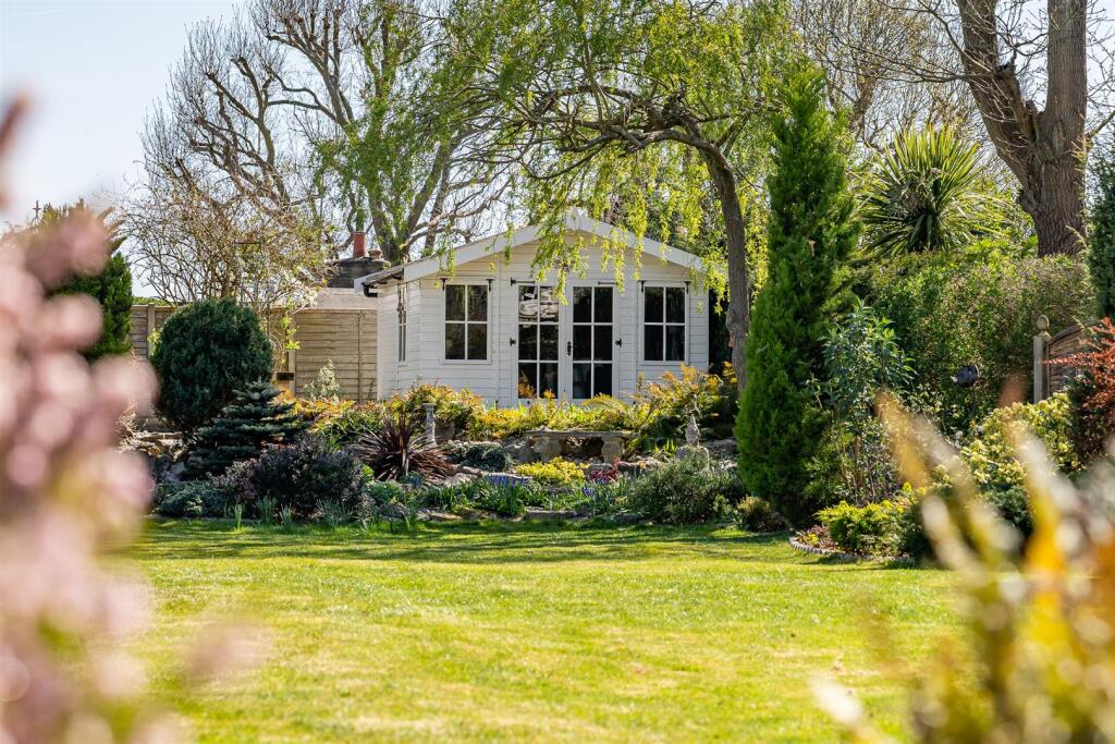 Additional image 19 of Mardley Hill, Welwyn
