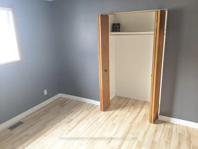 Additional image 6 of 934 Lawrence Rd