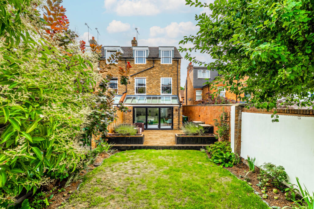 Additional image 5 of The Old Dairy Mews, Castle Road, St. Albans, Hertfordshire, AL1