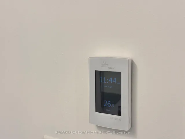 Additional image 25 of 2060 Lakeshore Rd Unit 405