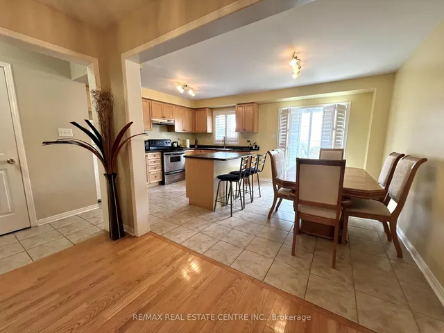 Additional image 3 of 77 Zia Dodda Cres