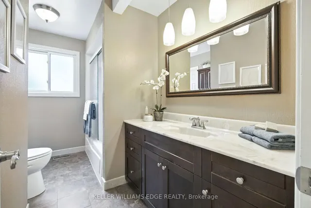 Additional image 30 of 618 Empress Cres