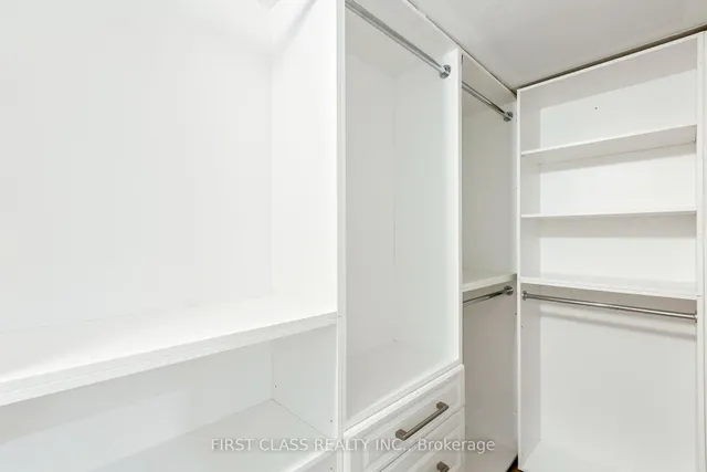 Additional image 8 of 802 Yates Dr